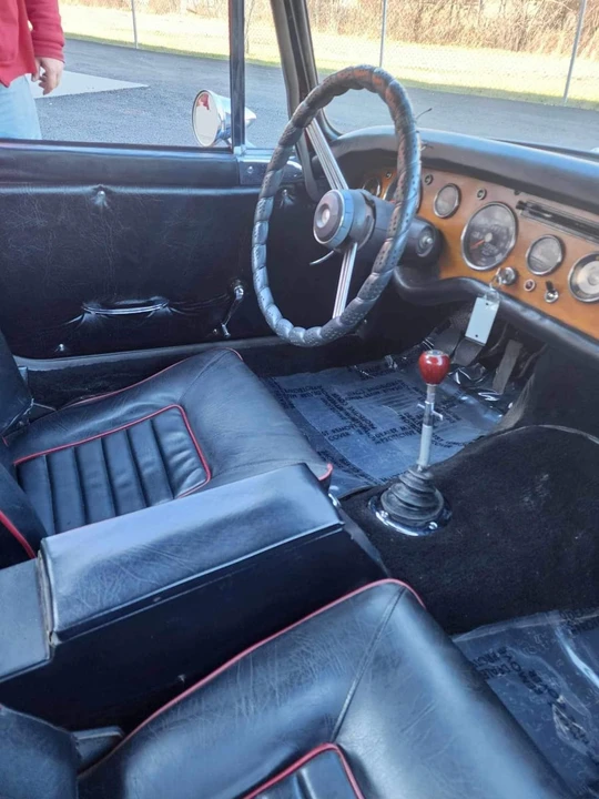 1965 Sunbeam Alpine - Image 9 of 16