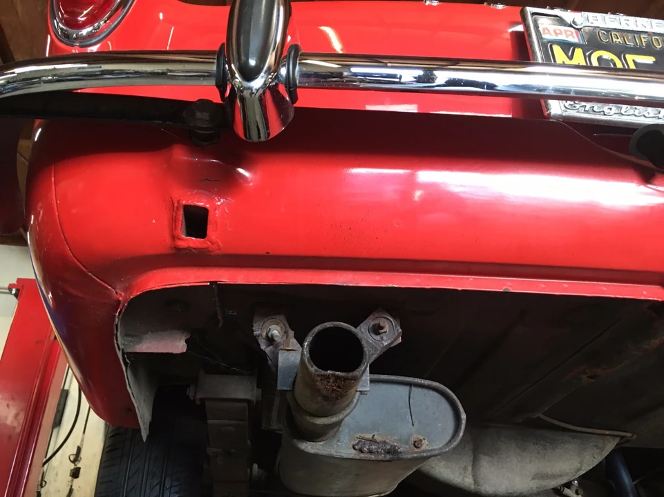 1965 Sunbeam Alpine Series IV - Image 28 of 31