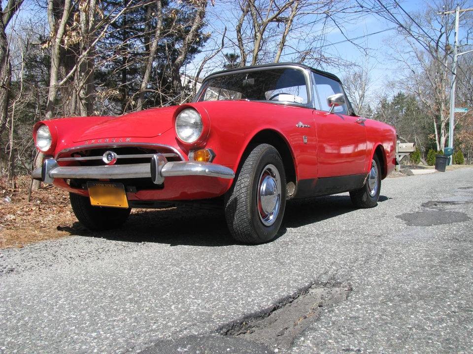 1965 Sunbeam Alpine - Image 11 of 31