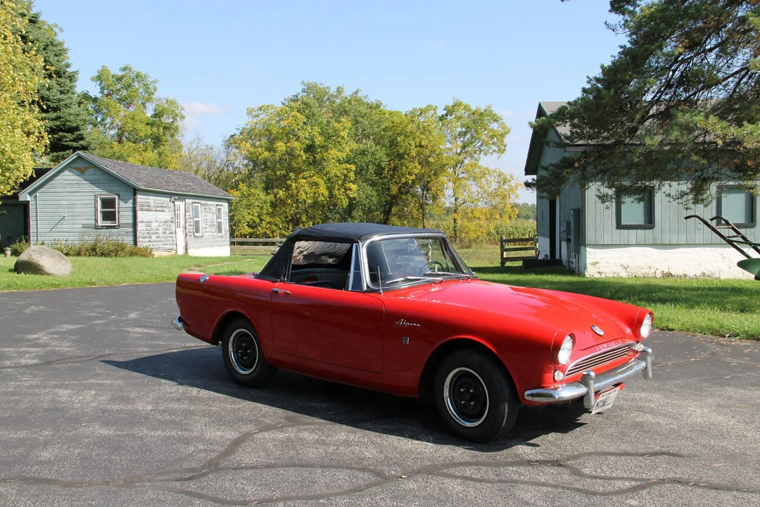 1965 Sunbeam Alpine Series IV - Image 5 of 31