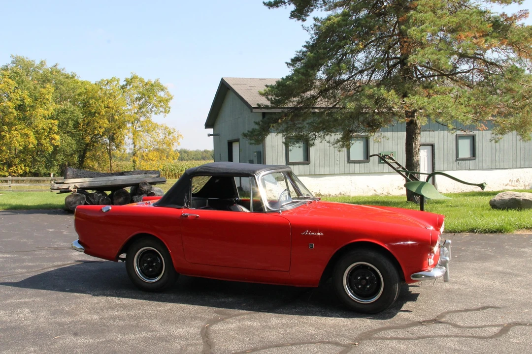 1965 Sunbeam Alpine Series IV - Image 6 of 31