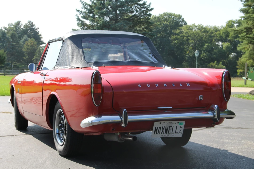 1965 Sunbeam Alpine Series IV - Image 13 of 31