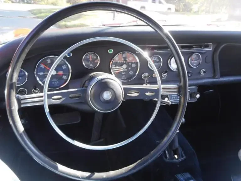 1965 Sunbeam Alpine Series IV - Image 11 of 17