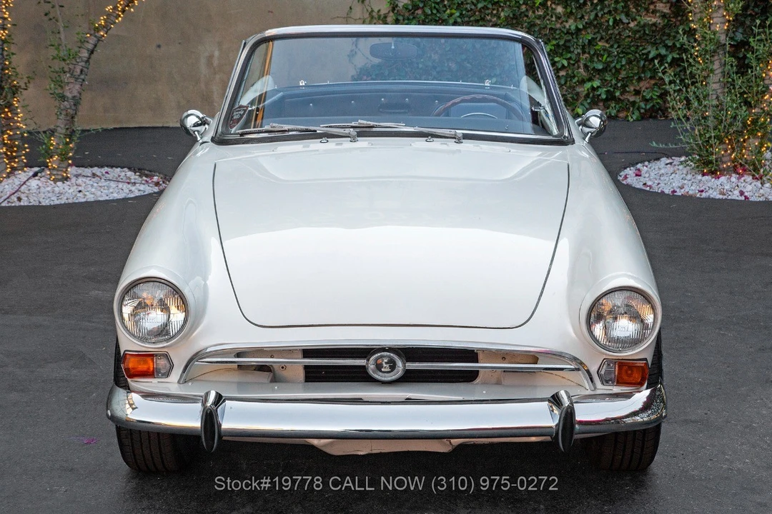 1965 Sunbeam Alpine Series V - Image 2 of 31