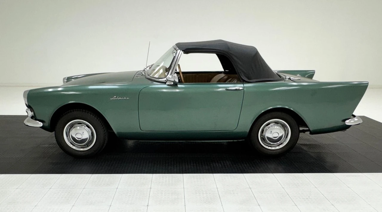 1965 Sunbeam Alpine - Image 3 of 31