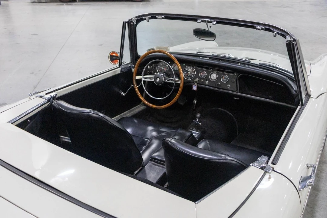 1965 Sunbeam Alpine Series V - Image 24 of 31