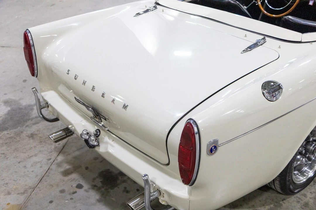 1965 Sunbeam Alpine Series V - Image 25 of 31