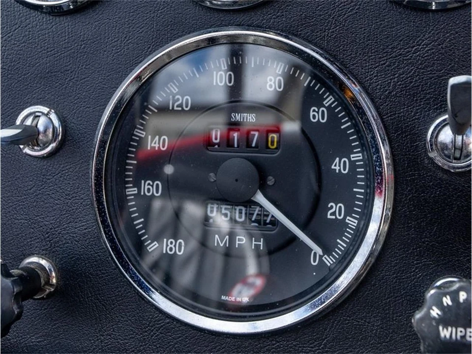 1965 Superformance - Image 24 of 31