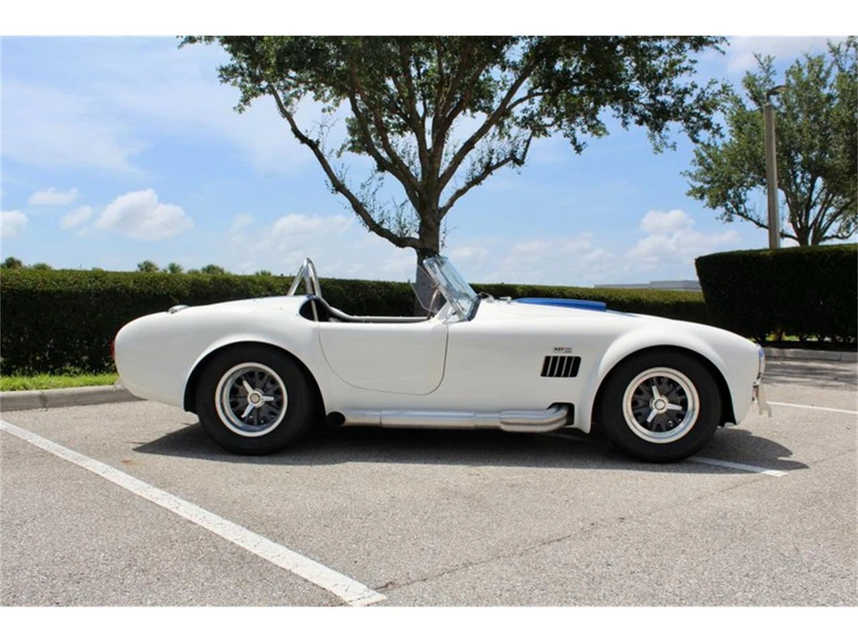 1965 Superformance - Image 2 of 31