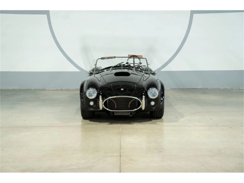 1965 Superformance - Image 2 of 31