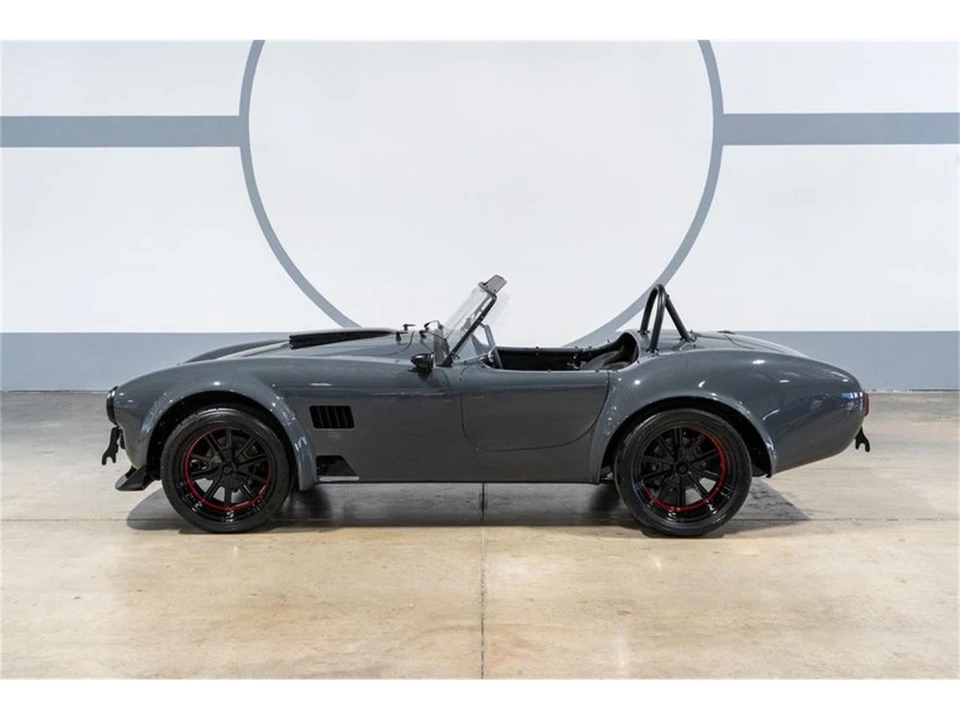 1965 Superformance - Image 4 of 31