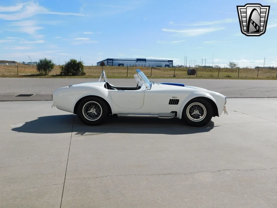 1965 Superformance - Image 4 of 21