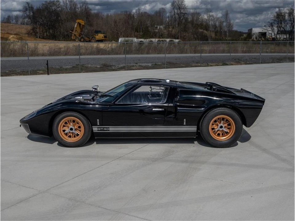 1965 Superformance - Image 3 of 26