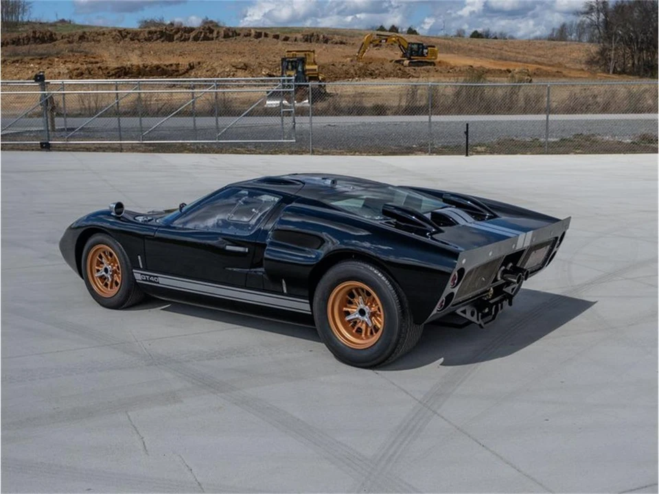 1965 Superformance - Image 4 of 26