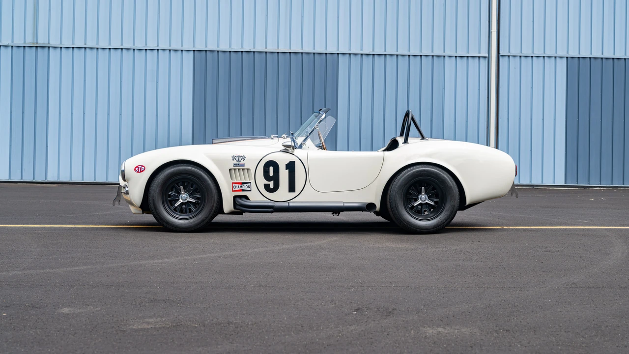 1965 Superformance - Image 8 of 31