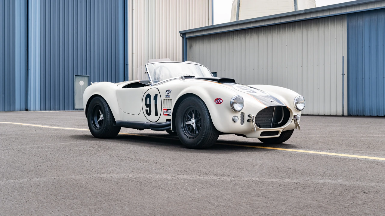 1965 Superformance - Image 3 of 31