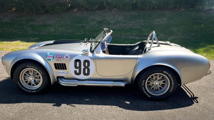 1965 Superformance - Image 2 of 28