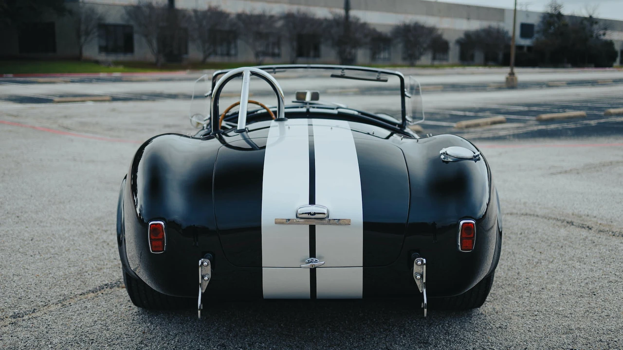 1965 Superformance - Image 10 of 18