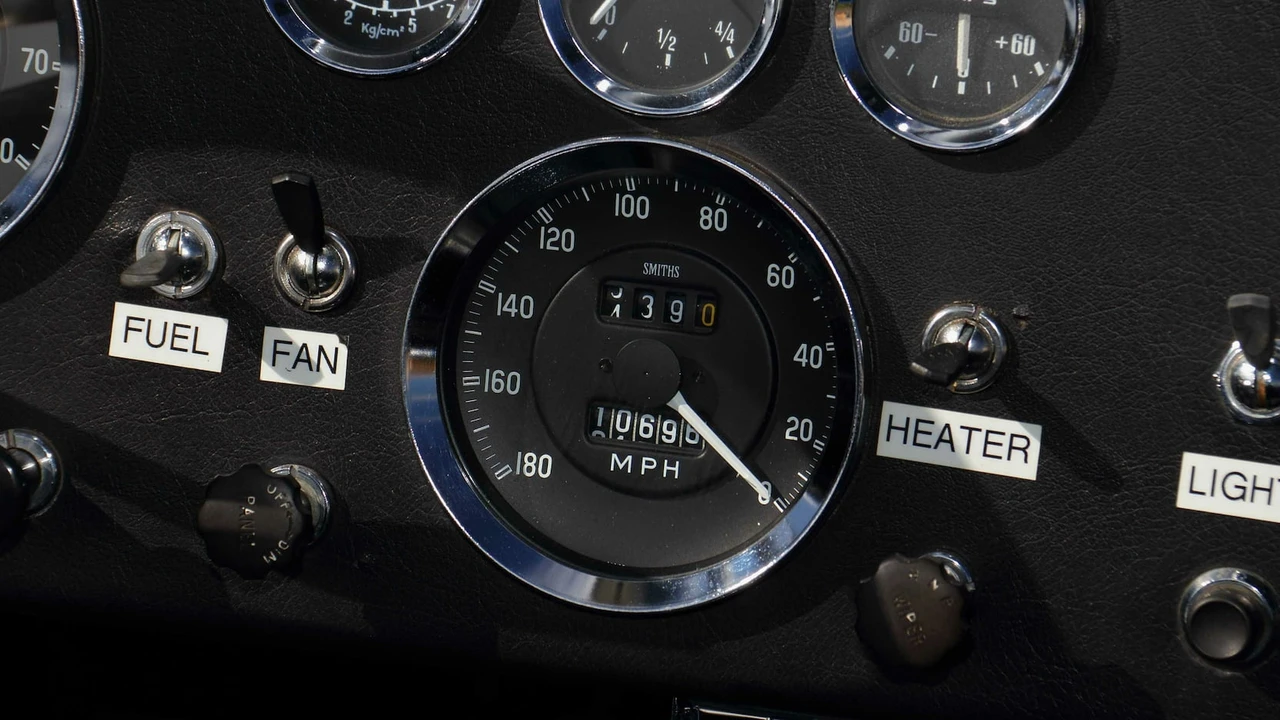 1965 Superformance - Image 19 of 31