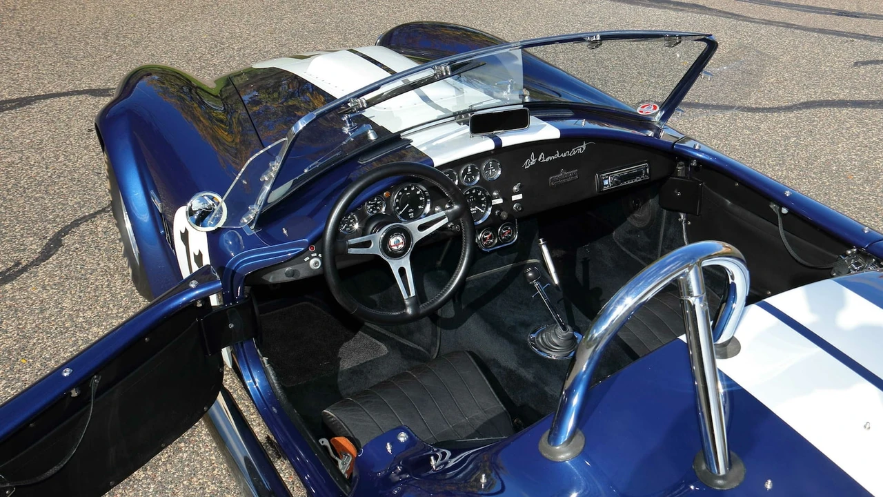 1965 Superformance - Image 4 of 31