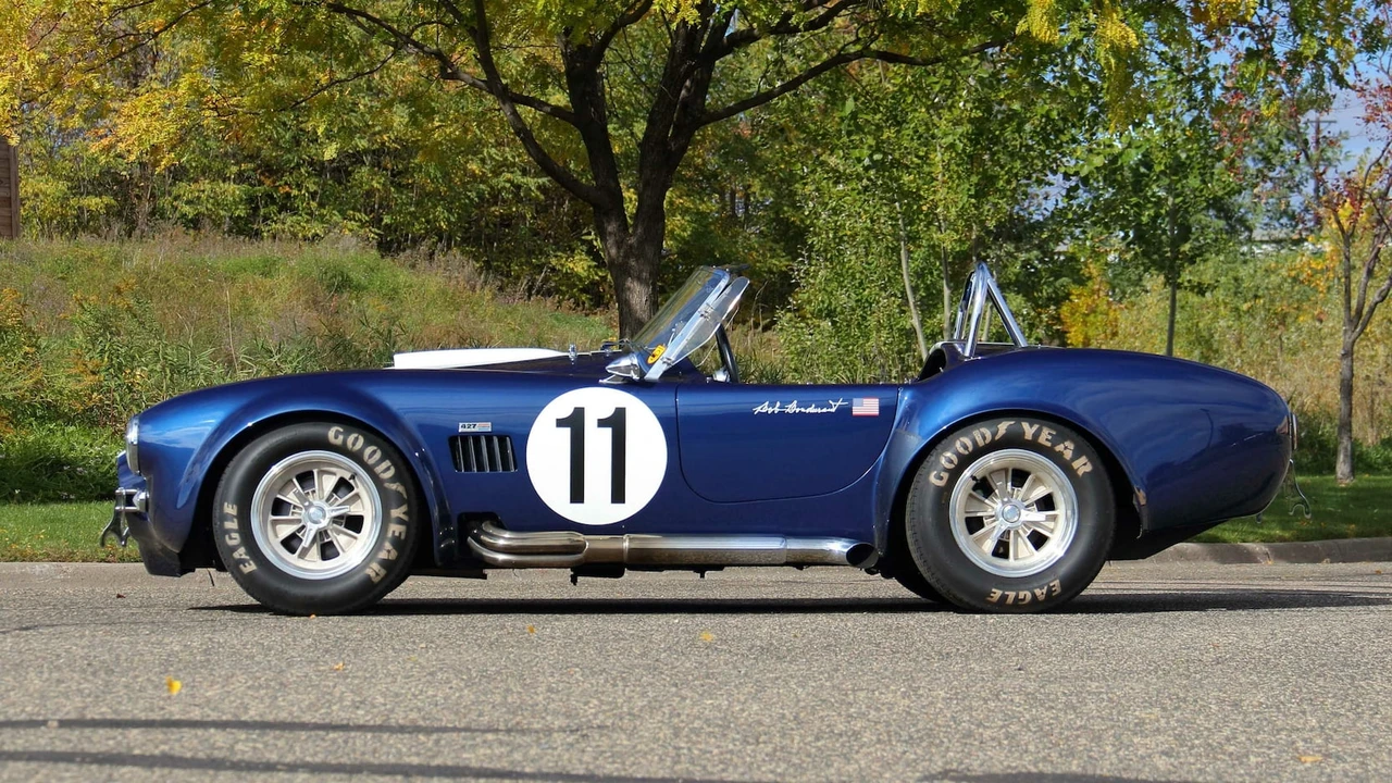 1965 Superformance - Image 8 of 31