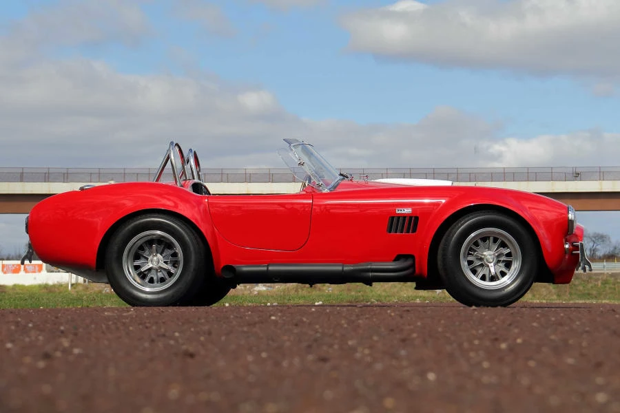 1965 Superformance - Image 2 of 31