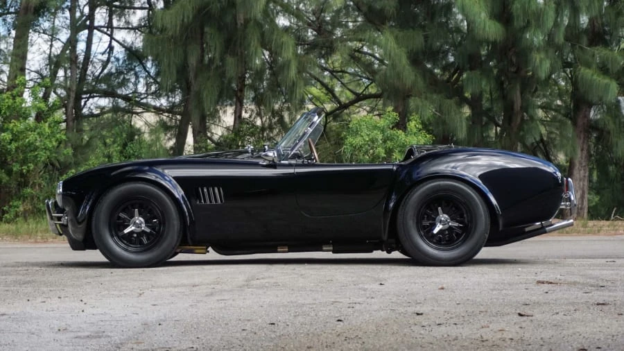 1965 Superformance - Image 2 of 16