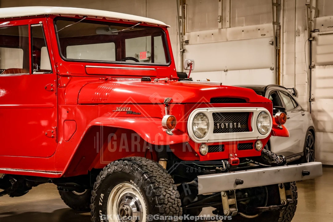 1965 Toyota J40 Land Cruiser - Image 14 of 31