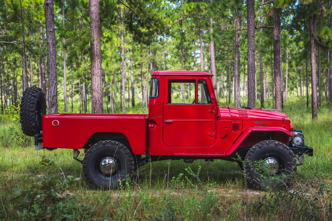 1965 Toyota J40 Land Cruiser - Image 16 of 31