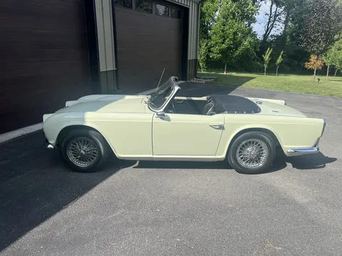 1965 Triumph TR4 Base