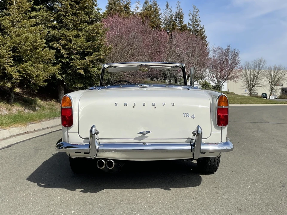 1965 Triumph TR4 - Image 11 of 31