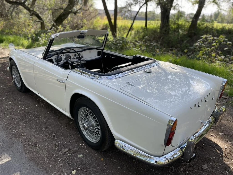 1965 Triumph TR4 - Image 9 of 31