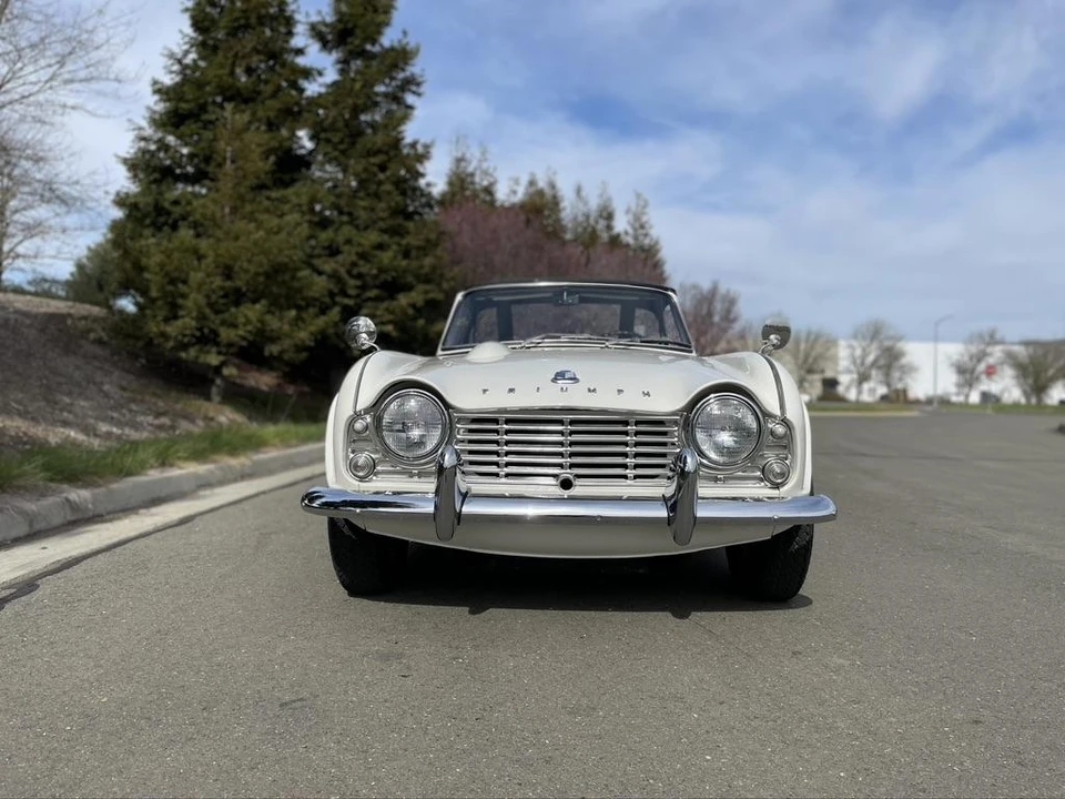 1965 Triumph TR4 - Image 23 of 31