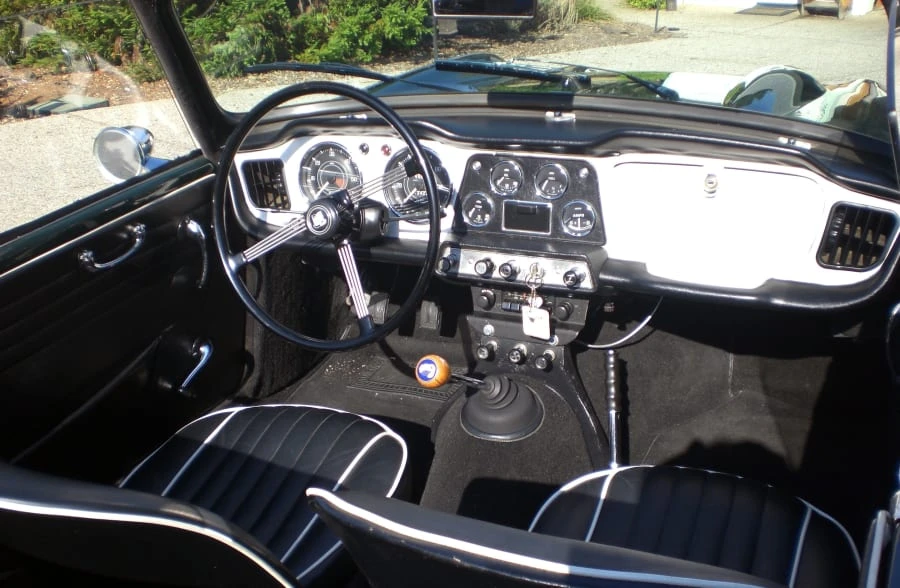1965 Triumph TR4 - Image 4 of 8