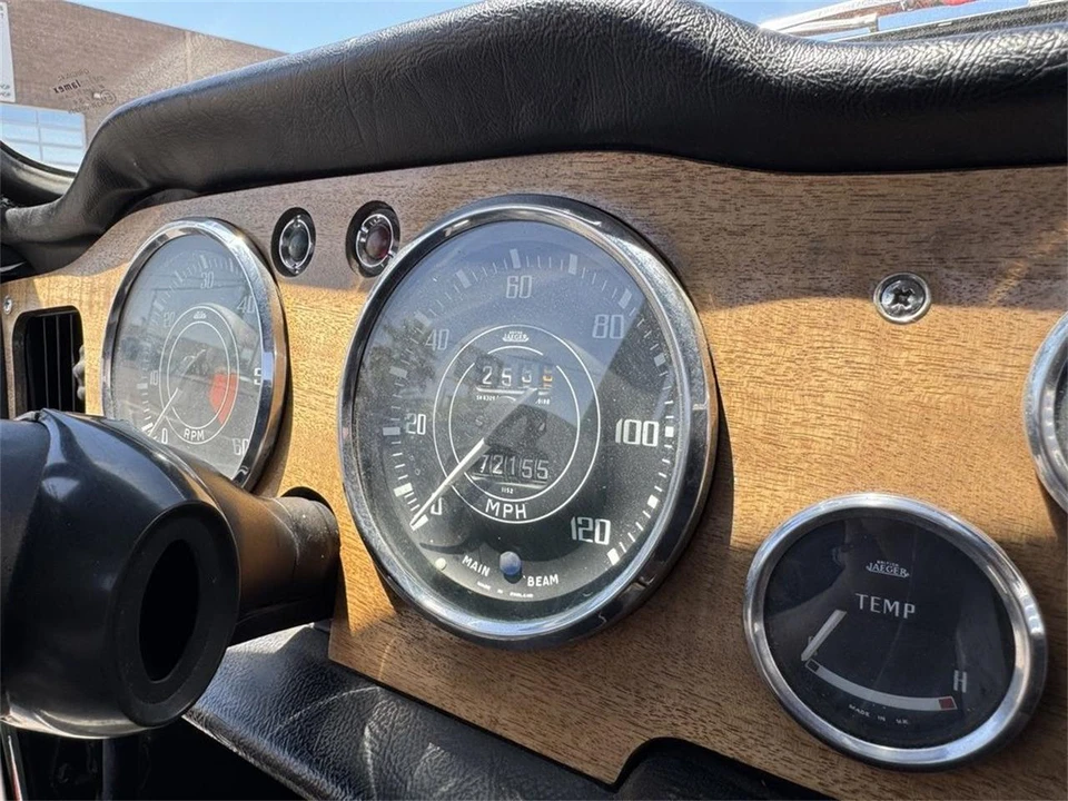 1965 Triumph TR4 - Image 19 of 31