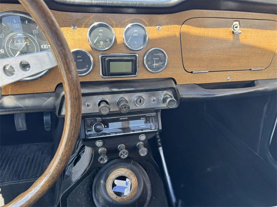 1965 Triumph TR4 - Image 21 of 31