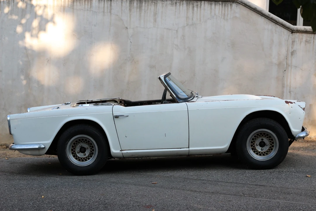 1965 Triumph TR4 - Image 14 of 31