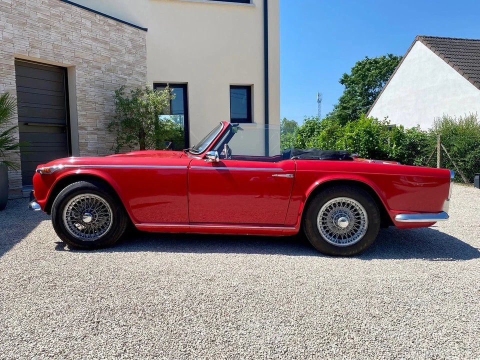 1965 Triumph TR4A - Image 5 of 30