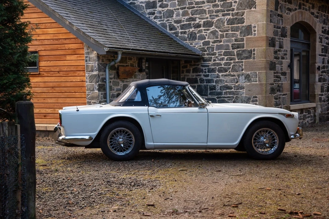 1965 Triumph TR4A - Image 11 of 30