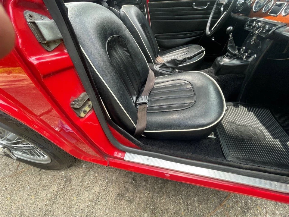 1965 Triumph TR4A - Image 27 of 31