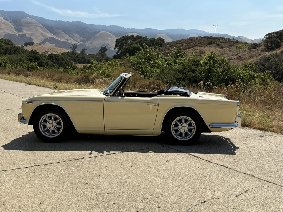 1965 Triumph TR4A - Image 9 of 31