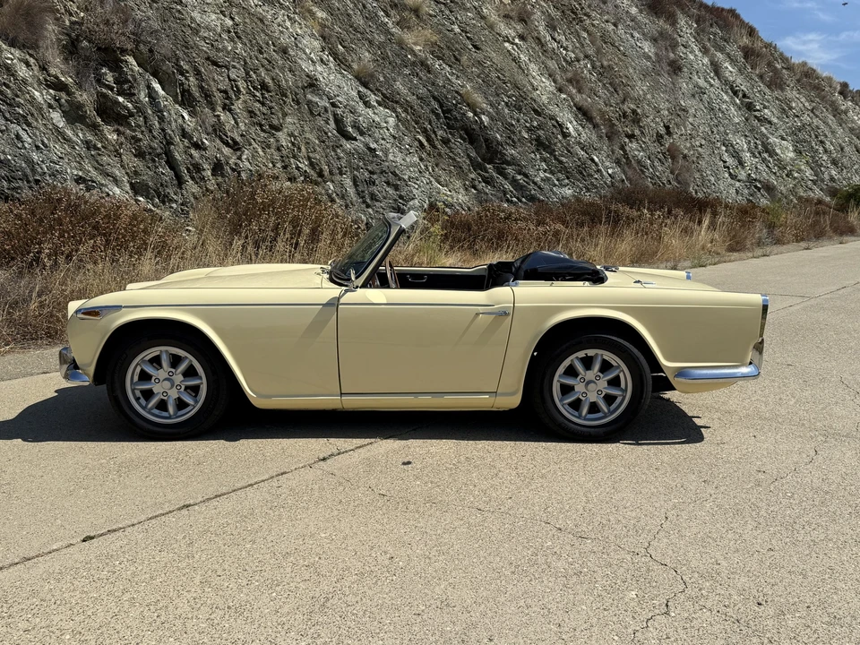 1965 Triumph TR4A - Image 10 of 31