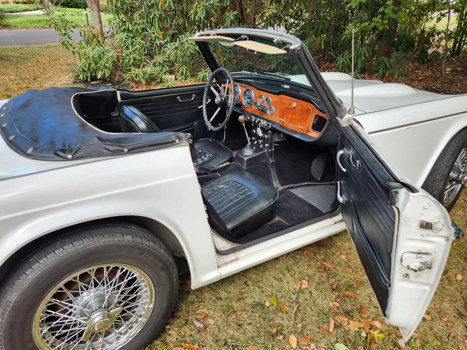 1965 Triumph TR4A - Image 24 of 31
