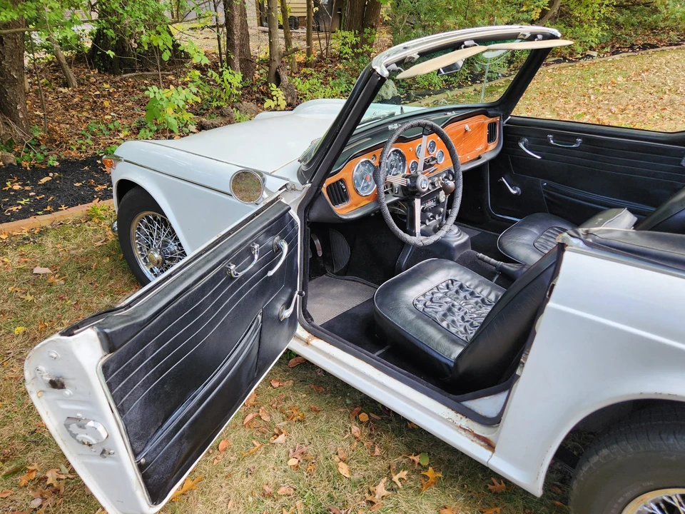 1965 Triumph TR4A - Image 22 of 31