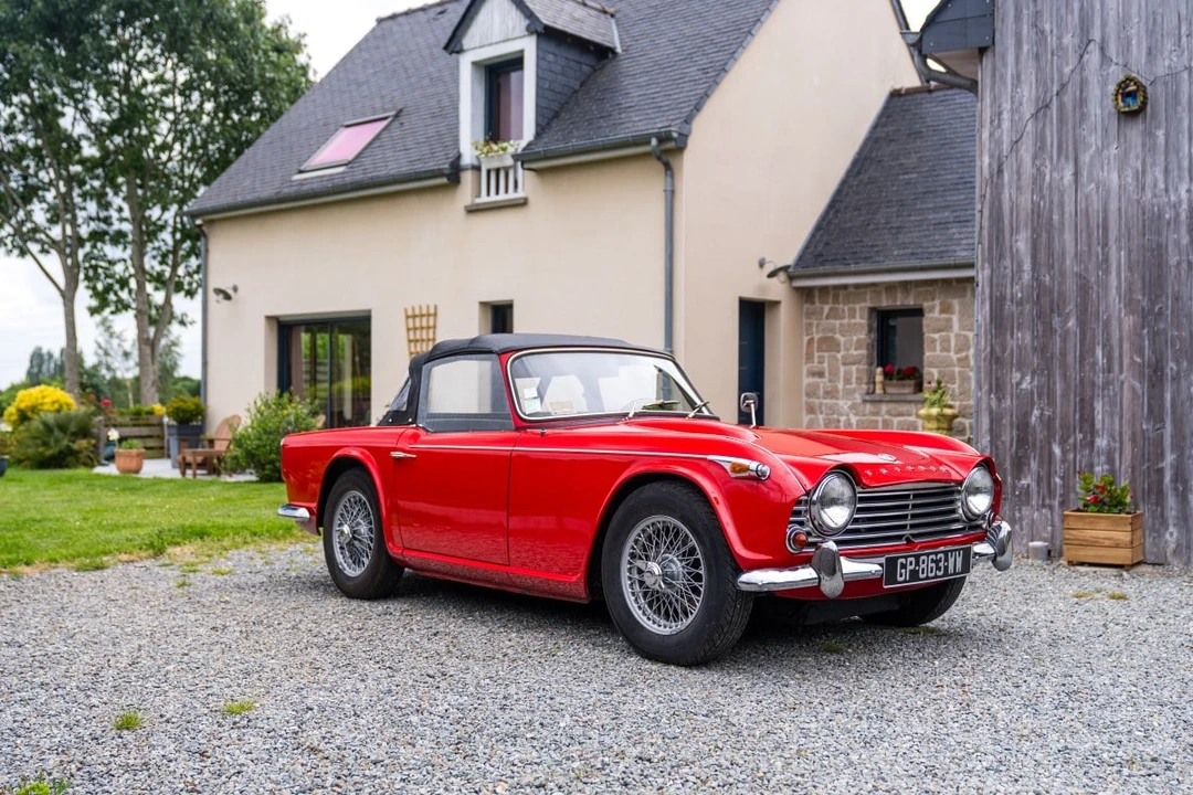 1965 Triumph TR4A - Image 9 of 30