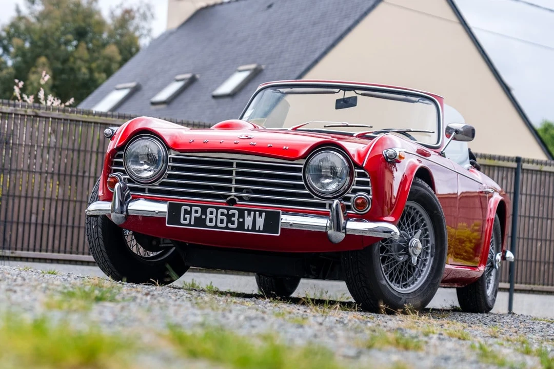 1965 Triumph TR4A - Image 4 of 30