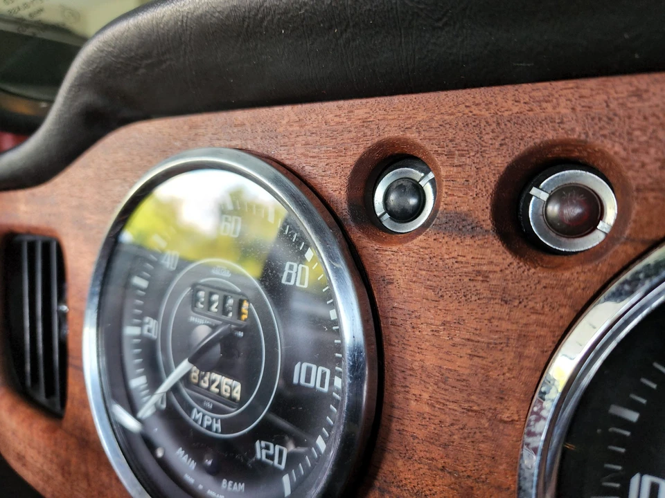1965 Triumph TR4A - Image 24 of 31