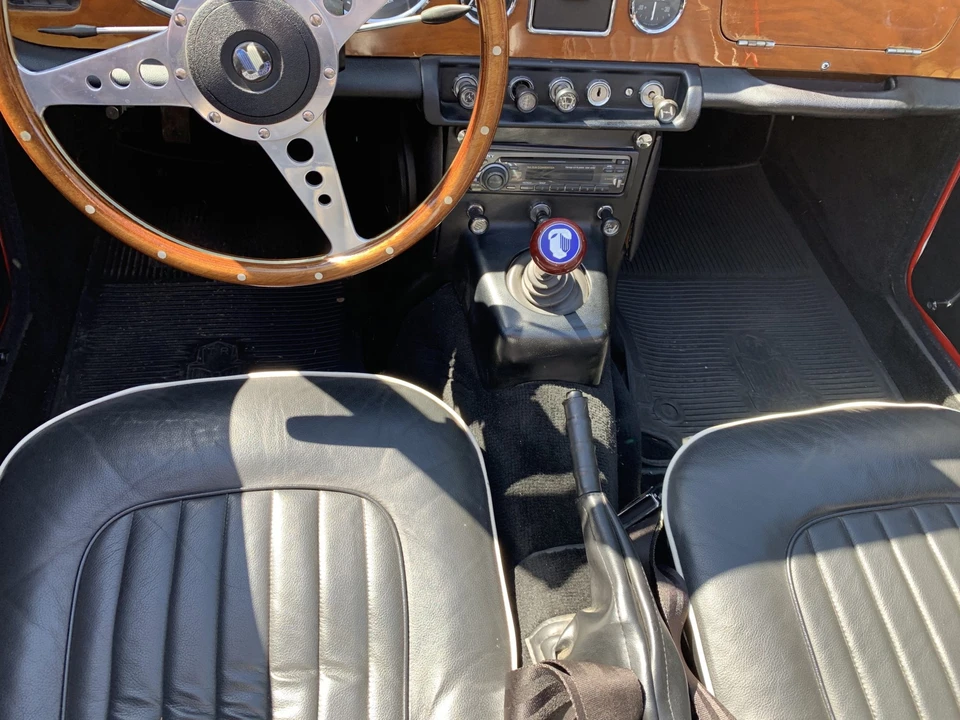 1965 Triumph TR4A - Image 21 of 31