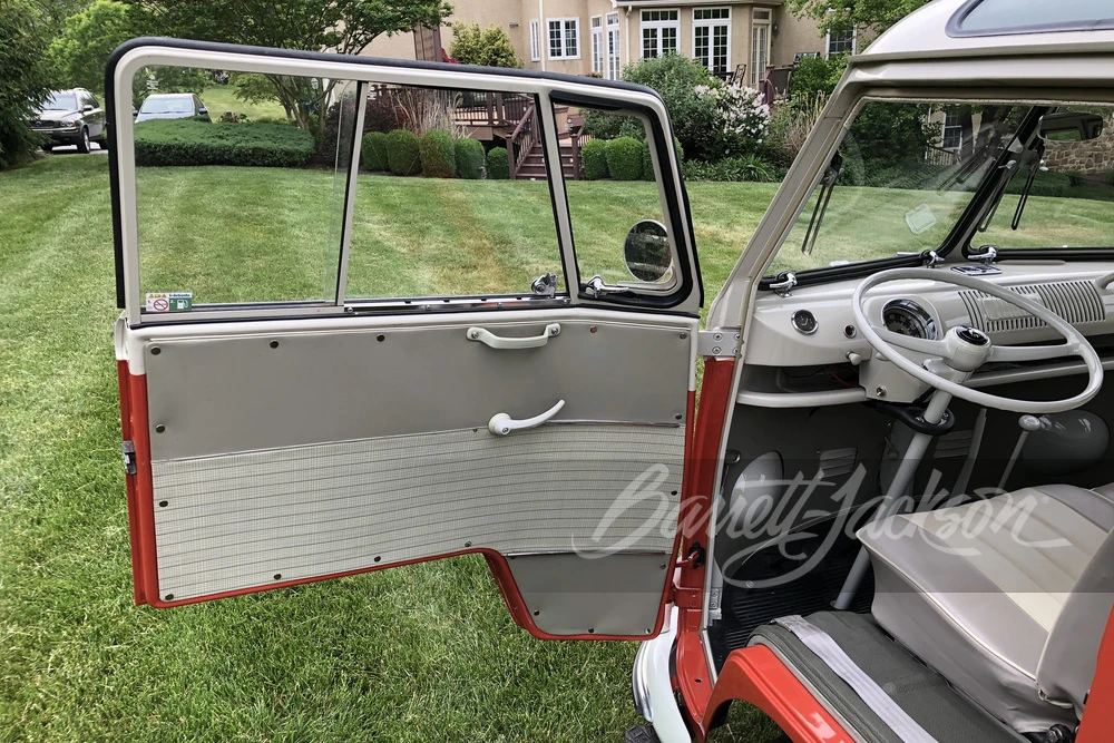 1965 Volkswagen Split-Window Bus - Image 6 of 31
