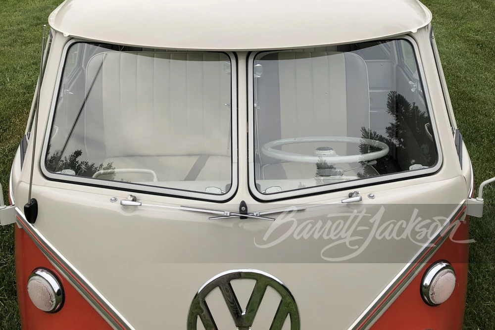 1965 Volkswagen Split-Window Bus - Image 11 of 31